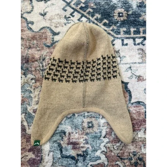 SOL Alpaca 100% Baby Alpaca Tan Gray Earflap Hat Reversible - Picture 2 of 3